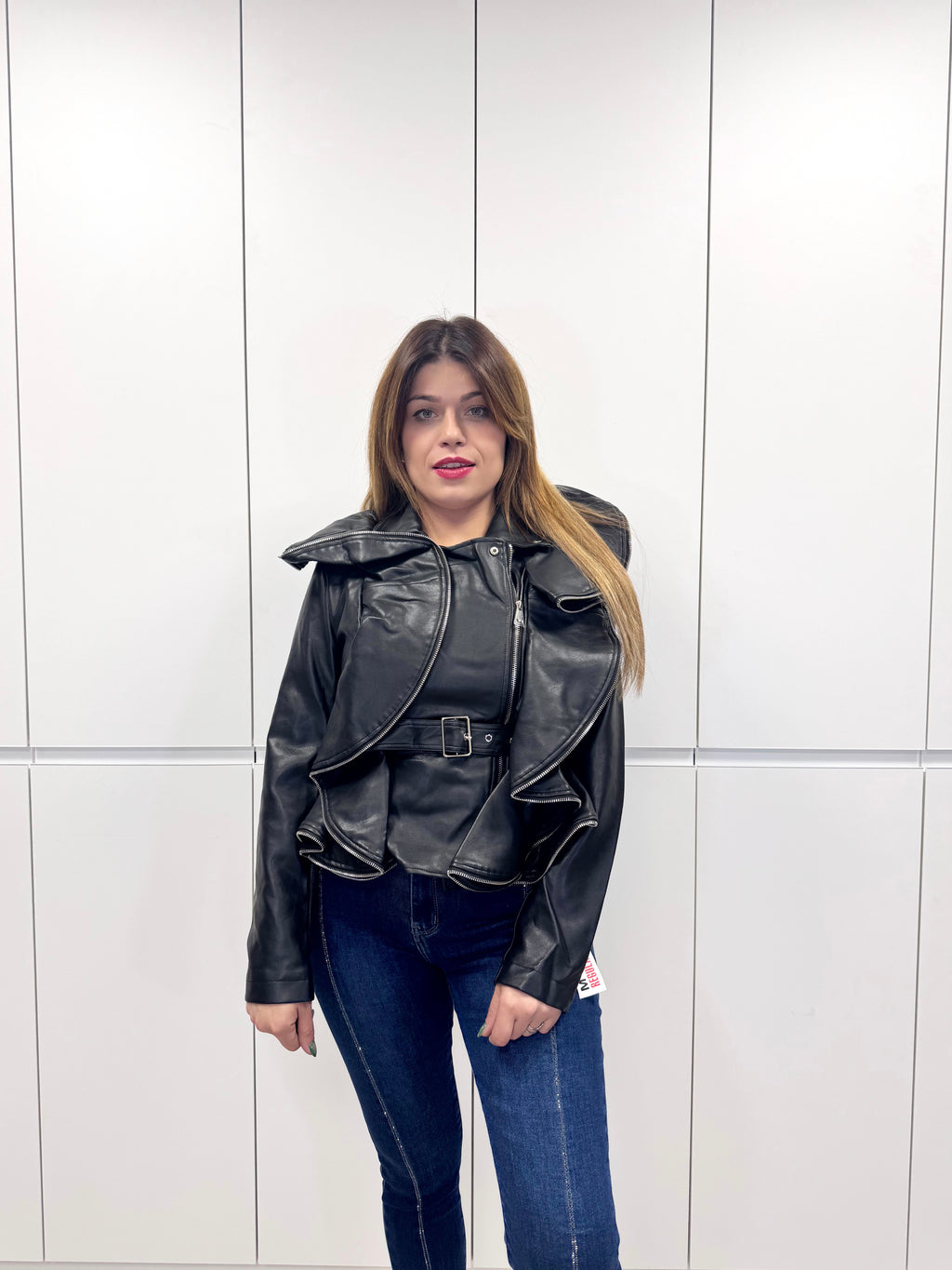 Chaqueta polipiel volante