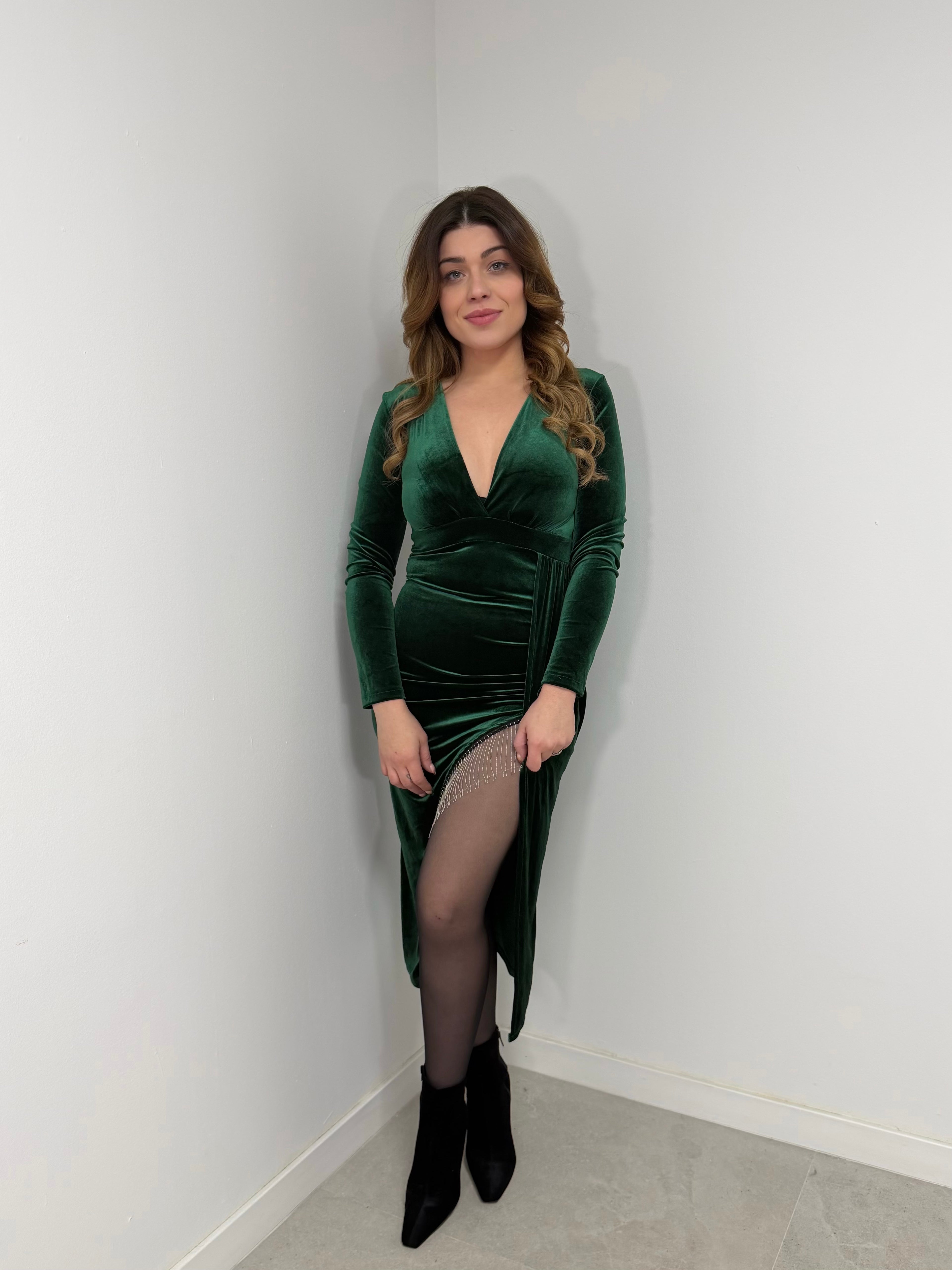 Vestido abertura brillos