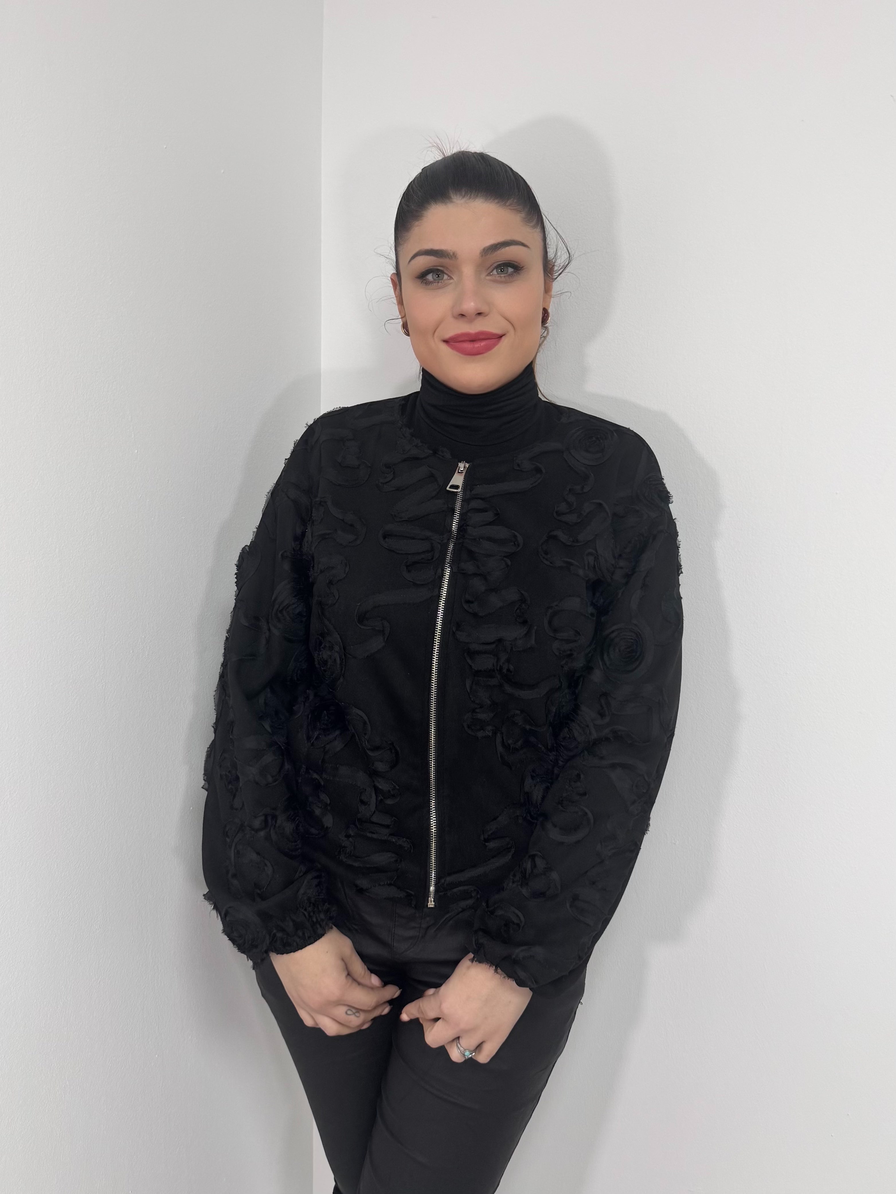 Chaqueta relieves flores