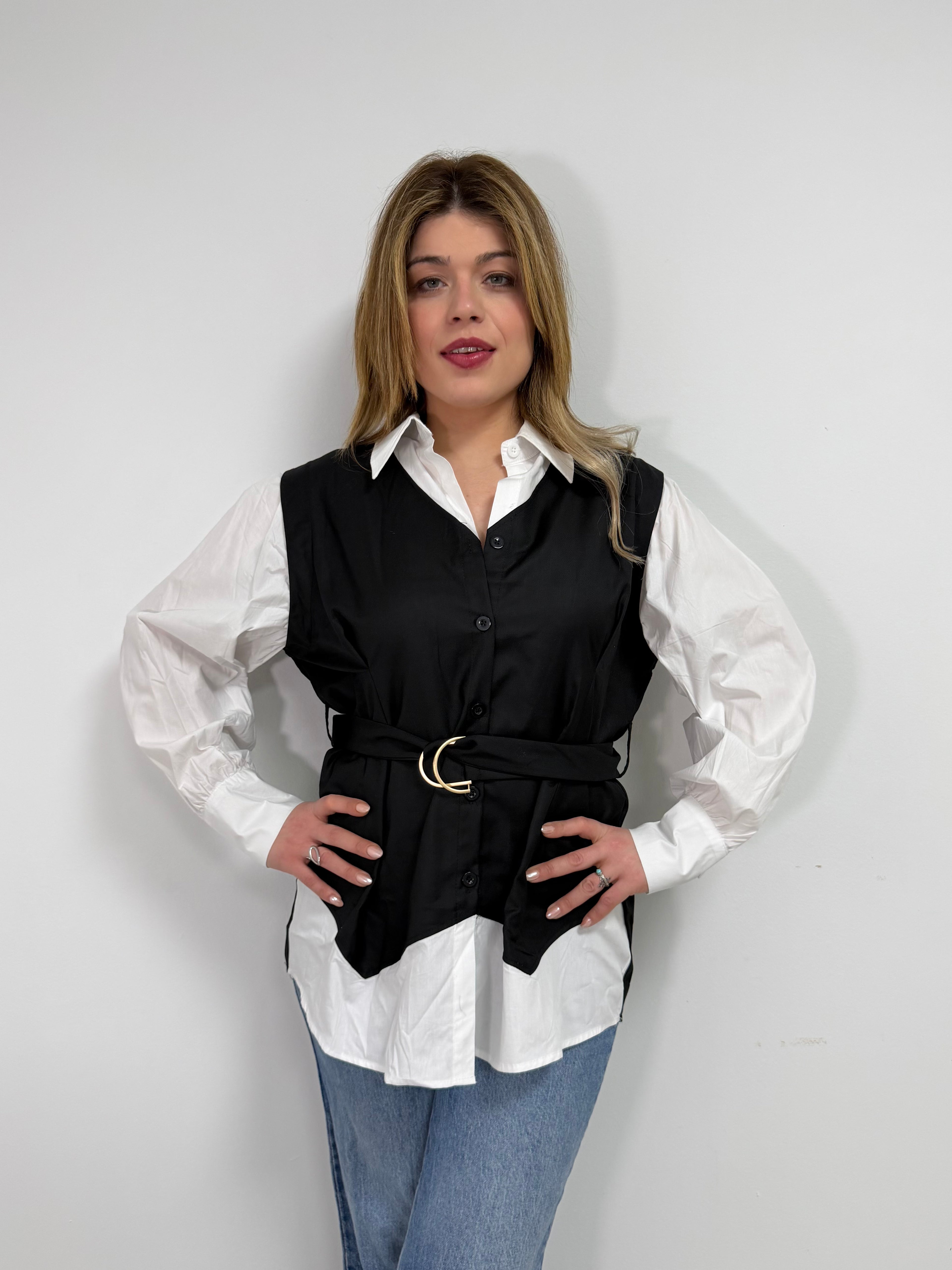 Camisa efecto chaleco