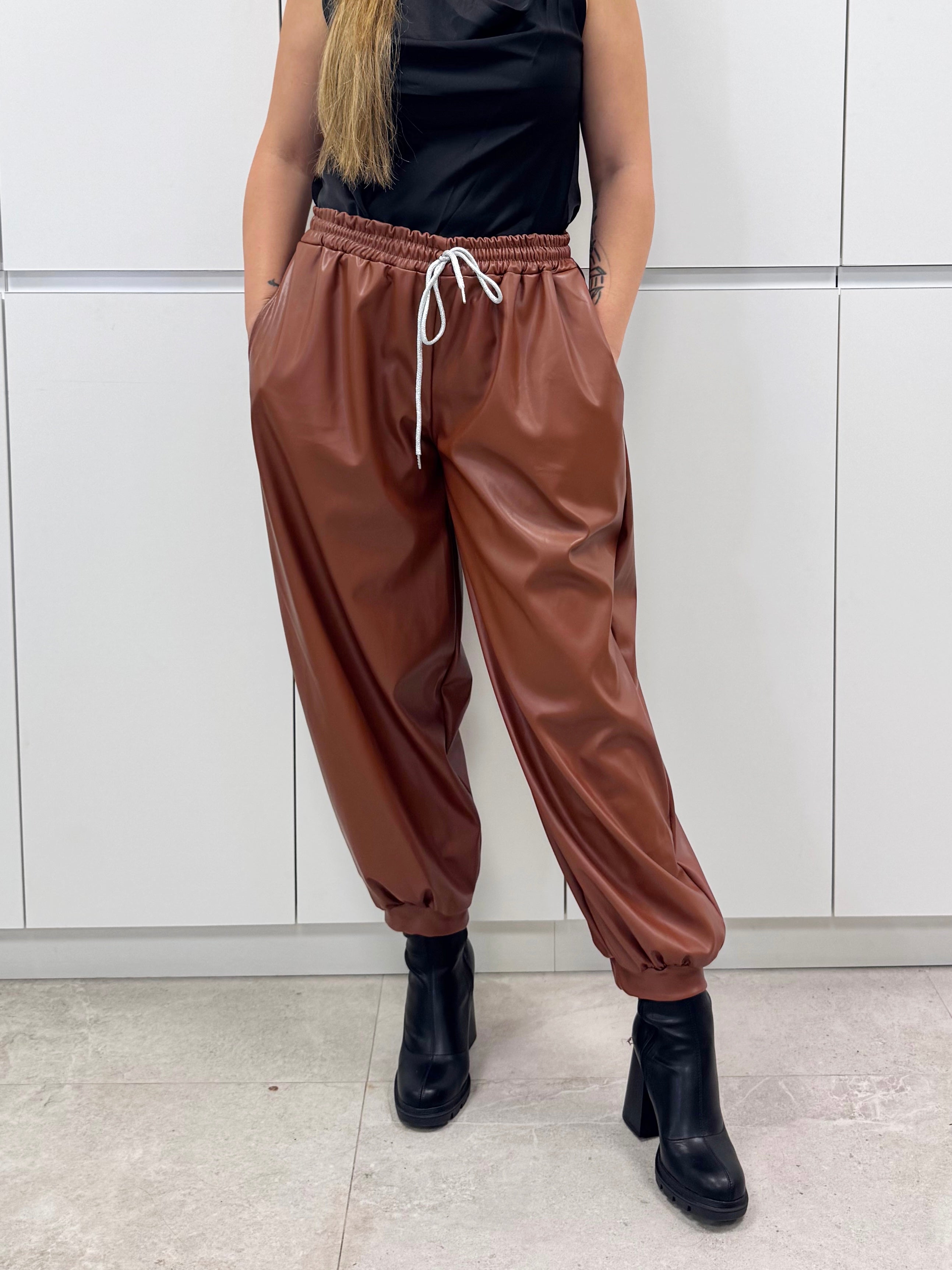 Pantalon jogger polipiel