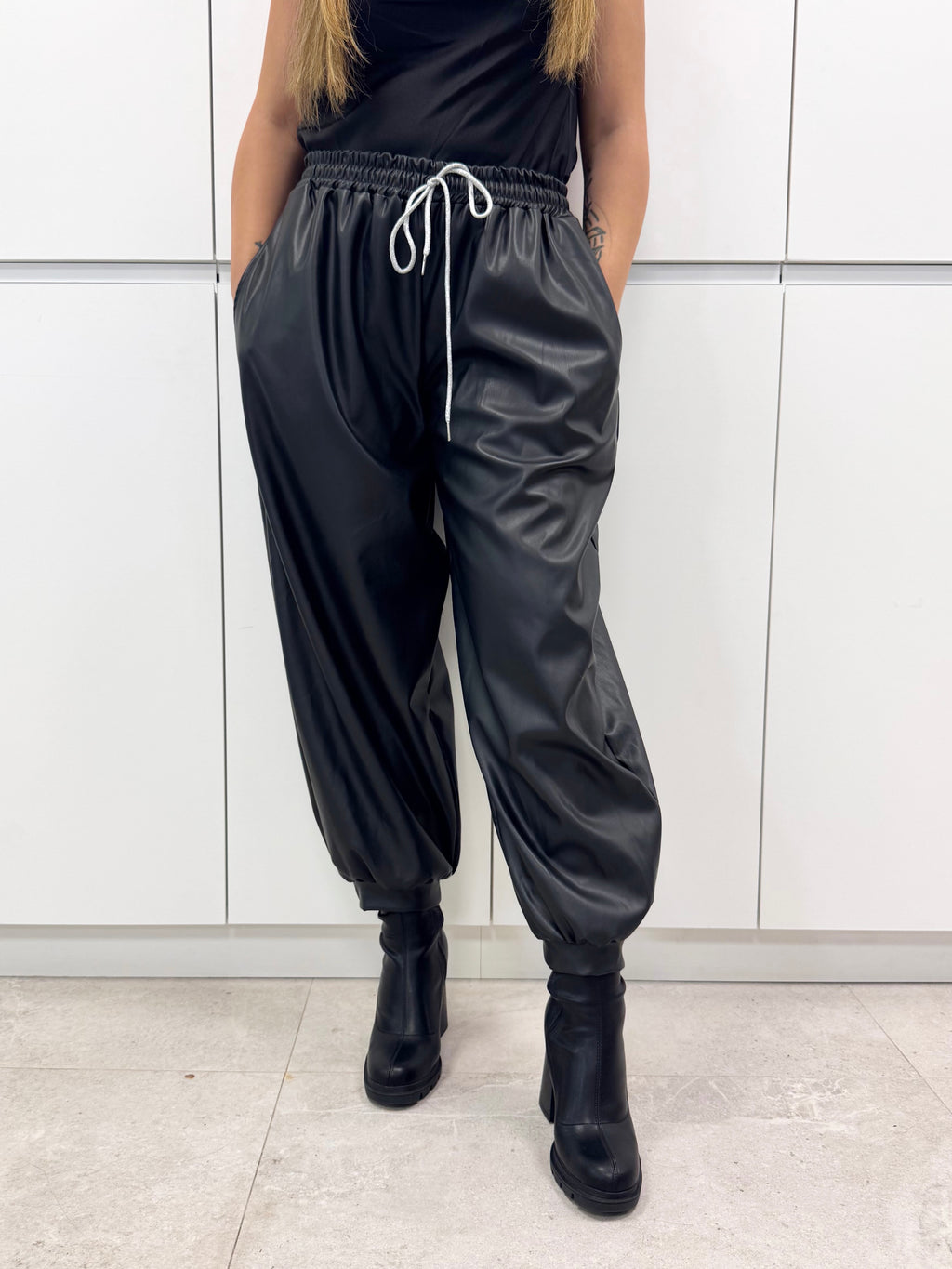 Pantalon jogger polipiel