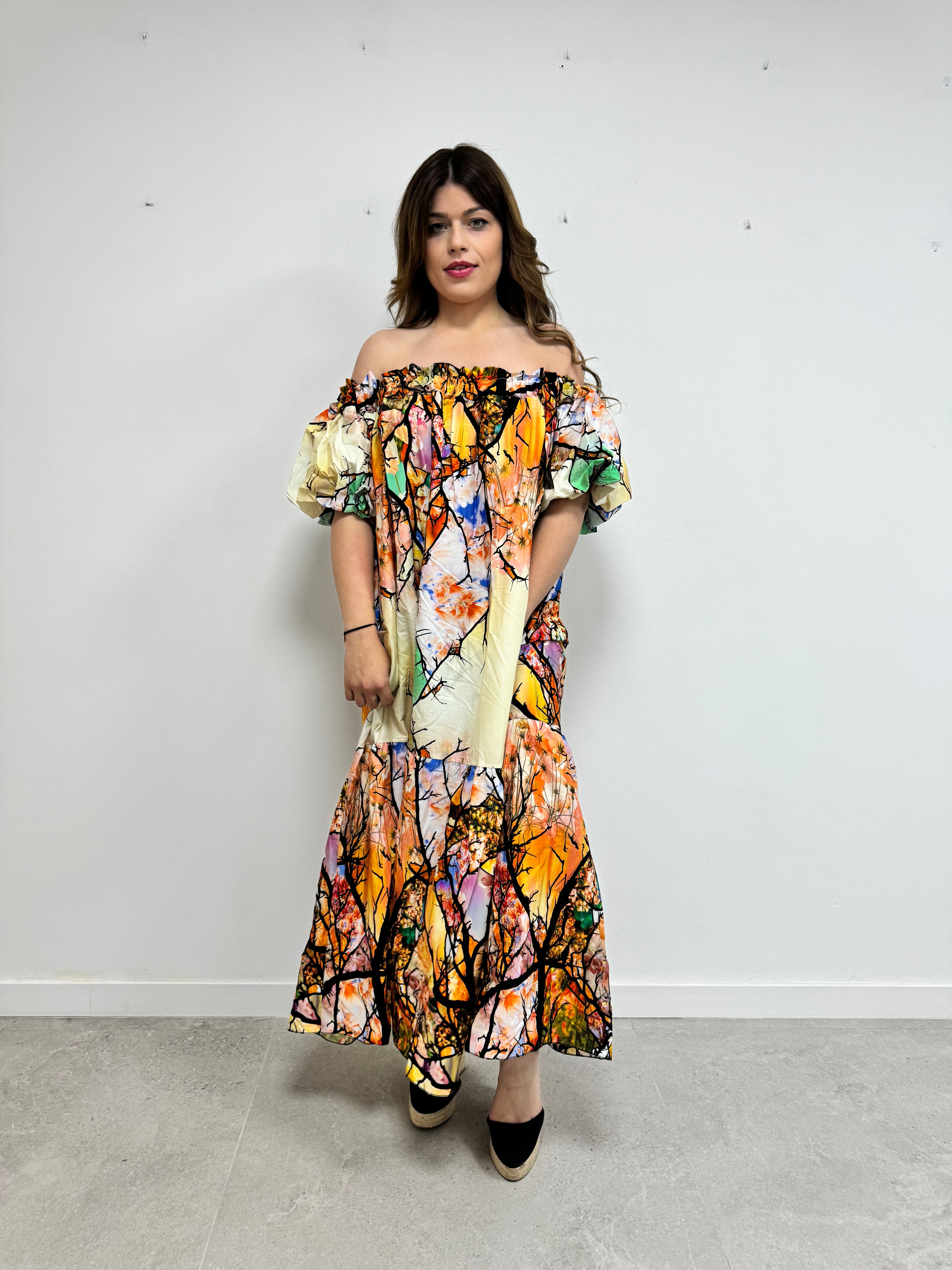 Vestido floral volante