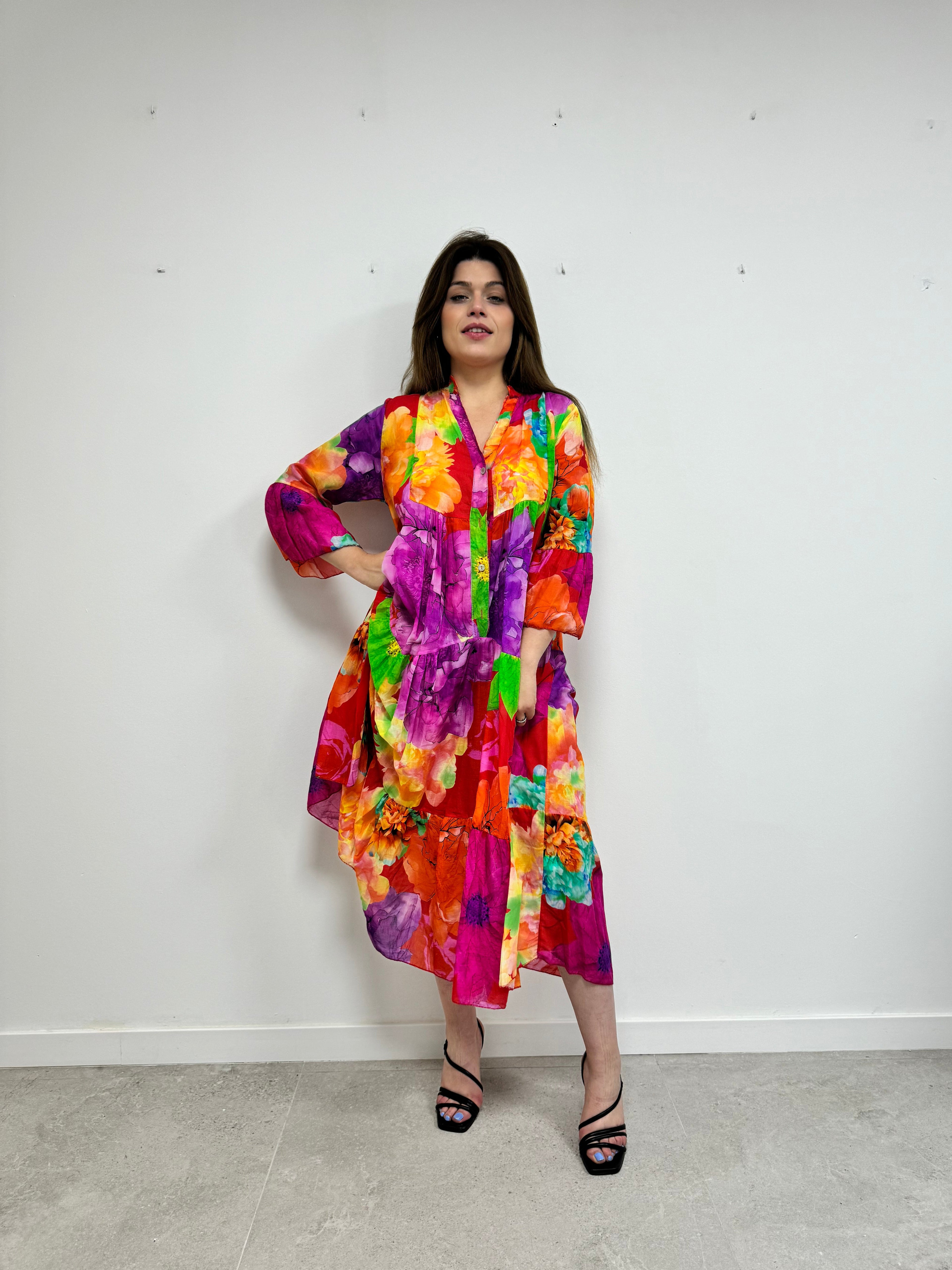 Vestido fluido floral midi