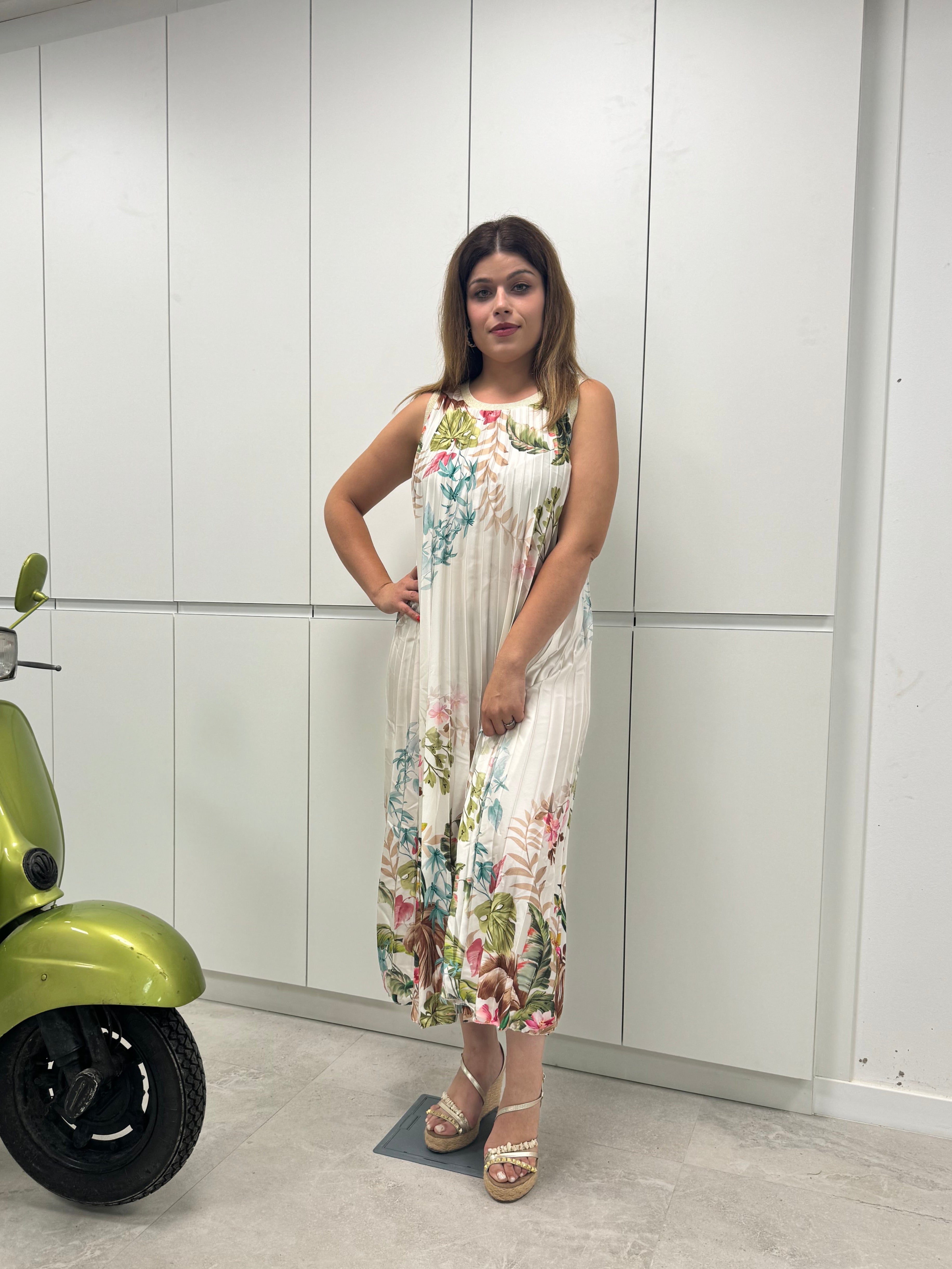 Vestido plisado floral