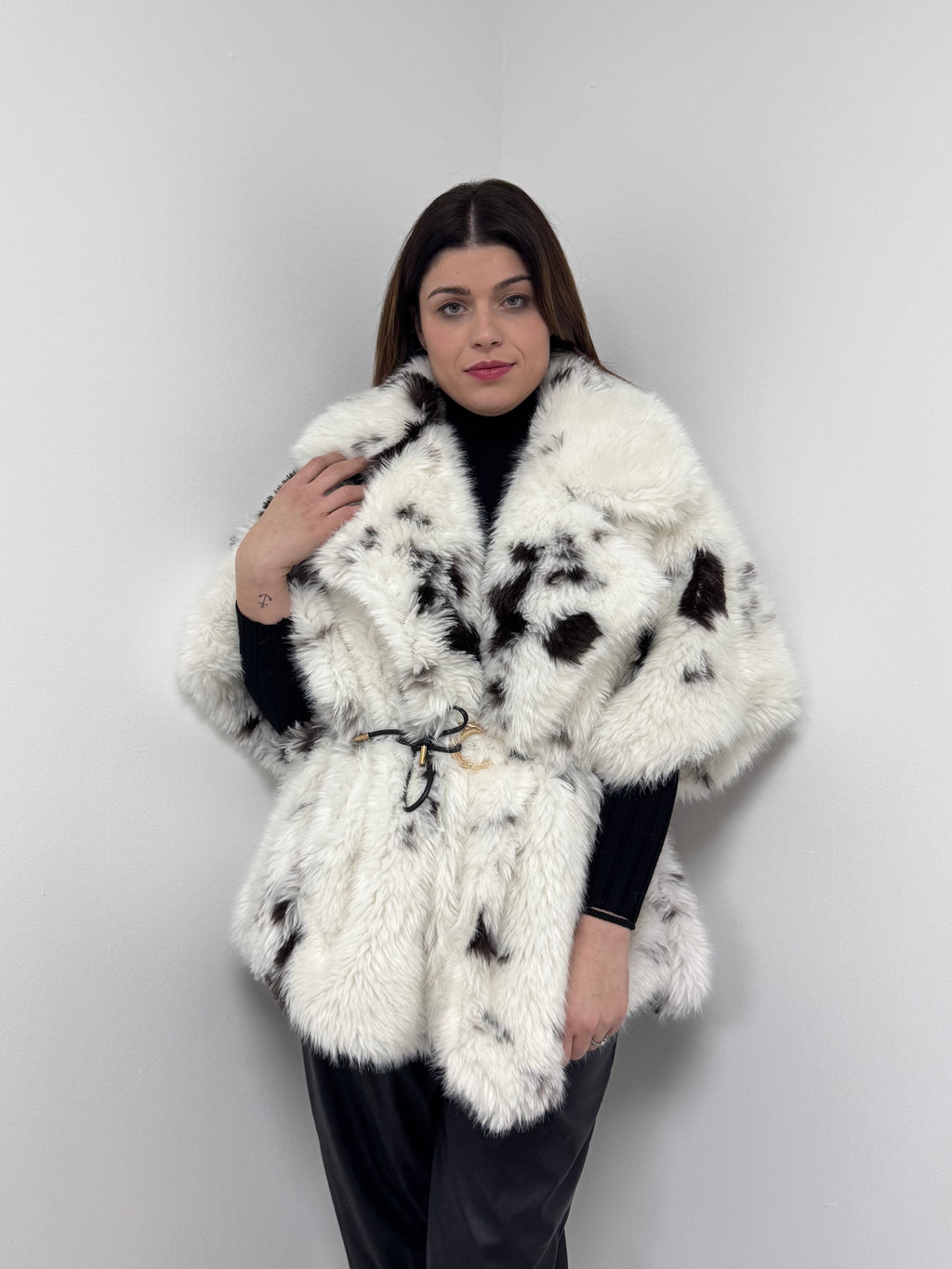 Abrigo cinturón vaca