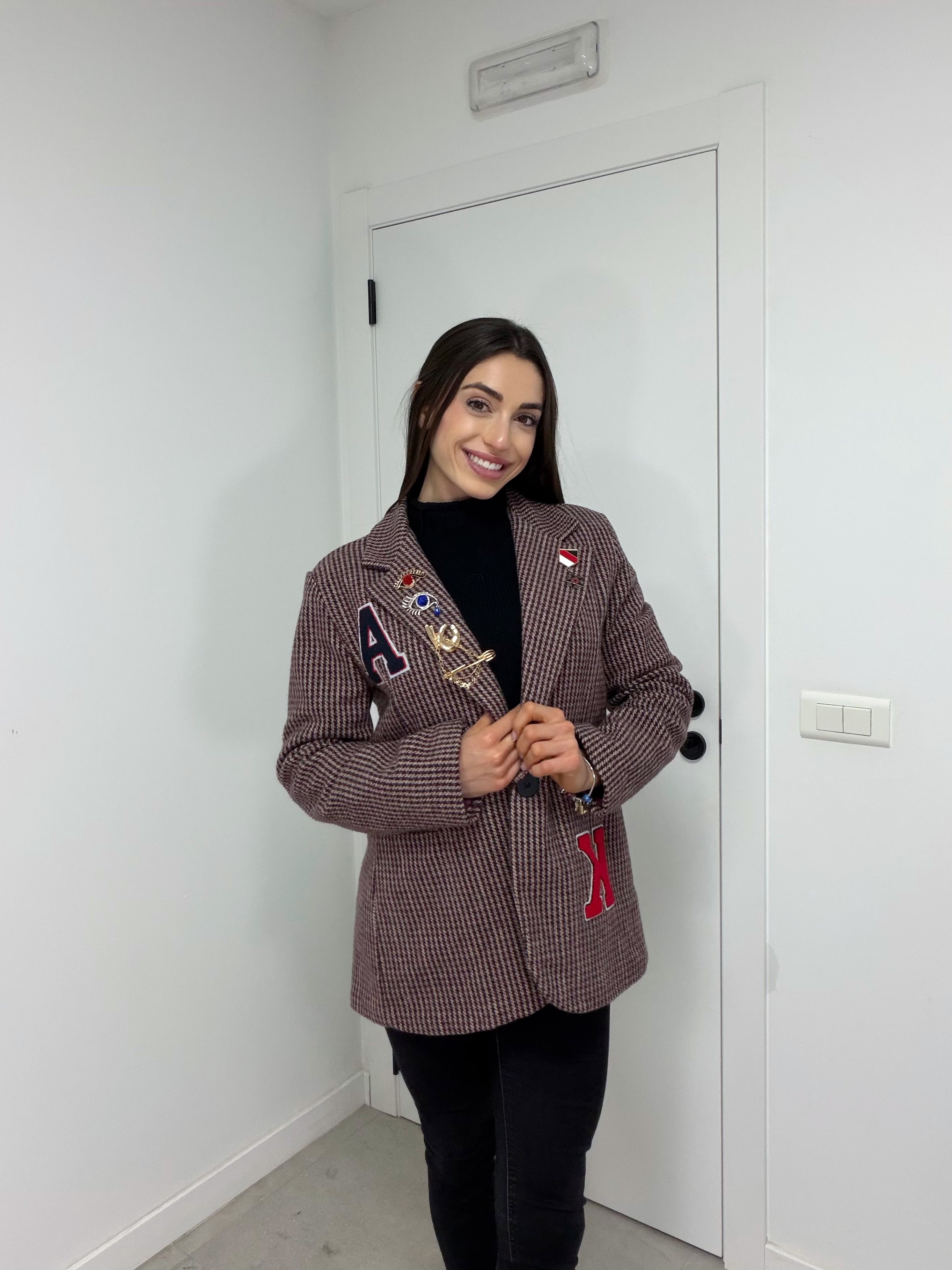 Blazer de cuadros con parches