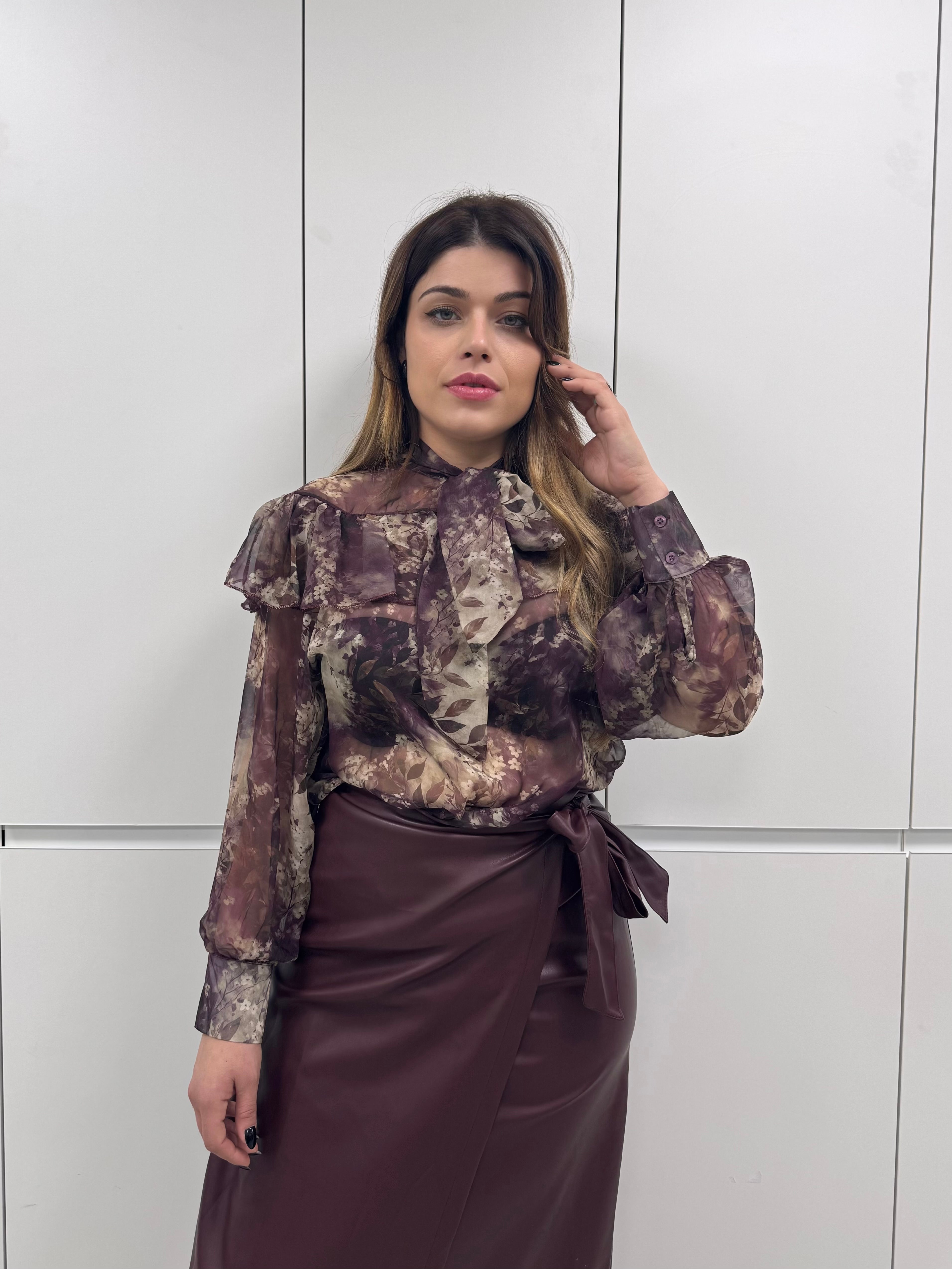 Blusa otoñal volante