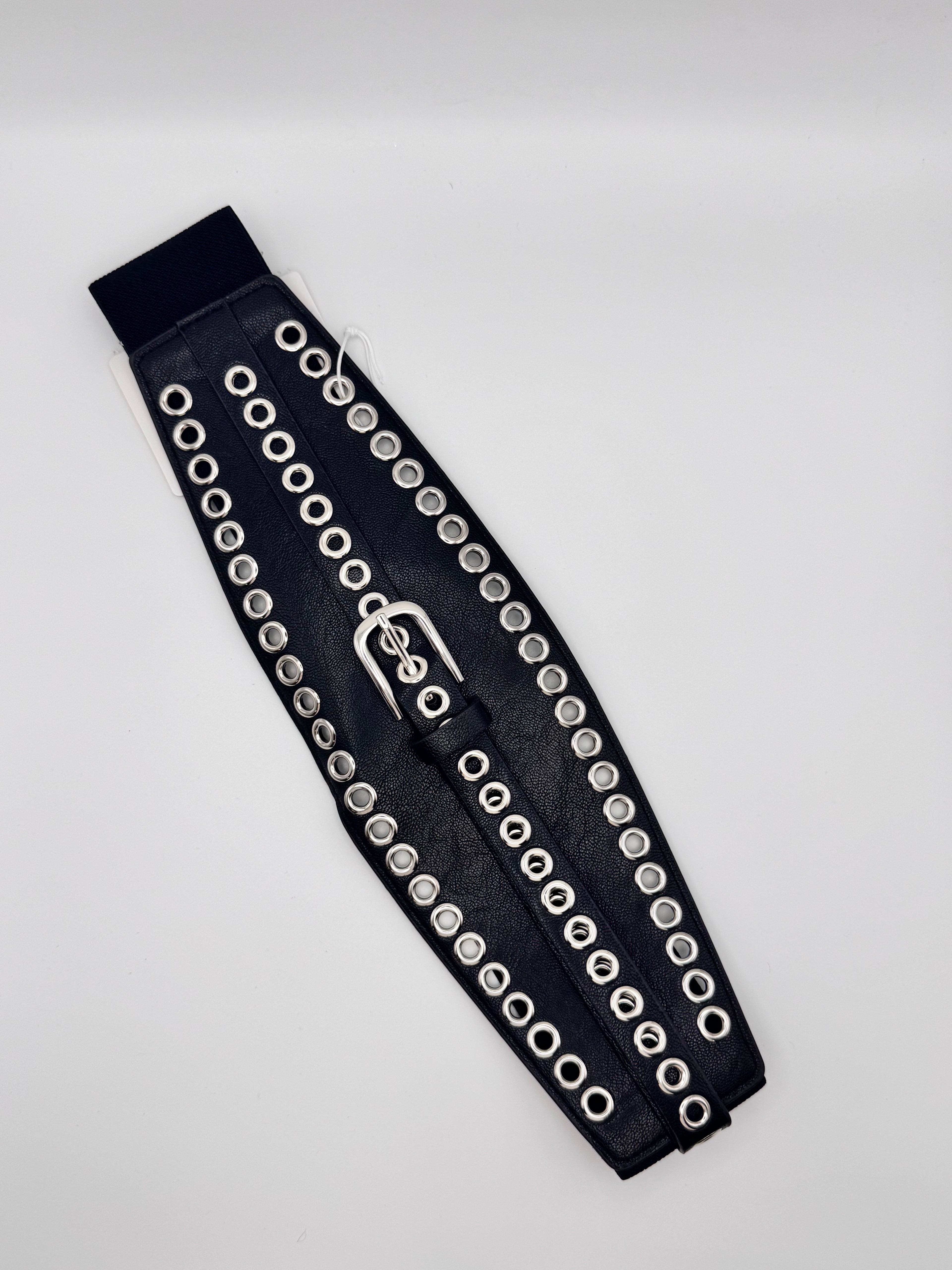 Cinturón remaches doble