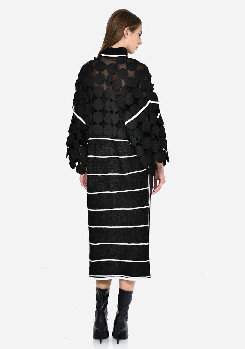 Chaqueta mangas esferas