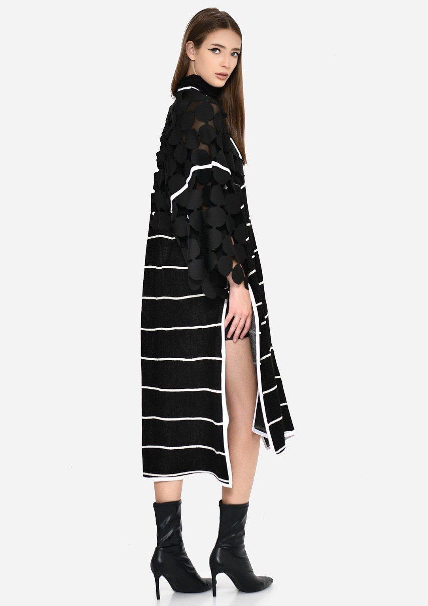 Chaqueta mangas esferas