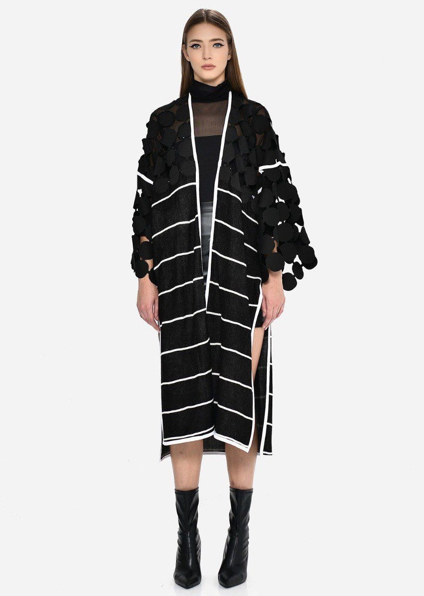 Chaqueta mangas esferas