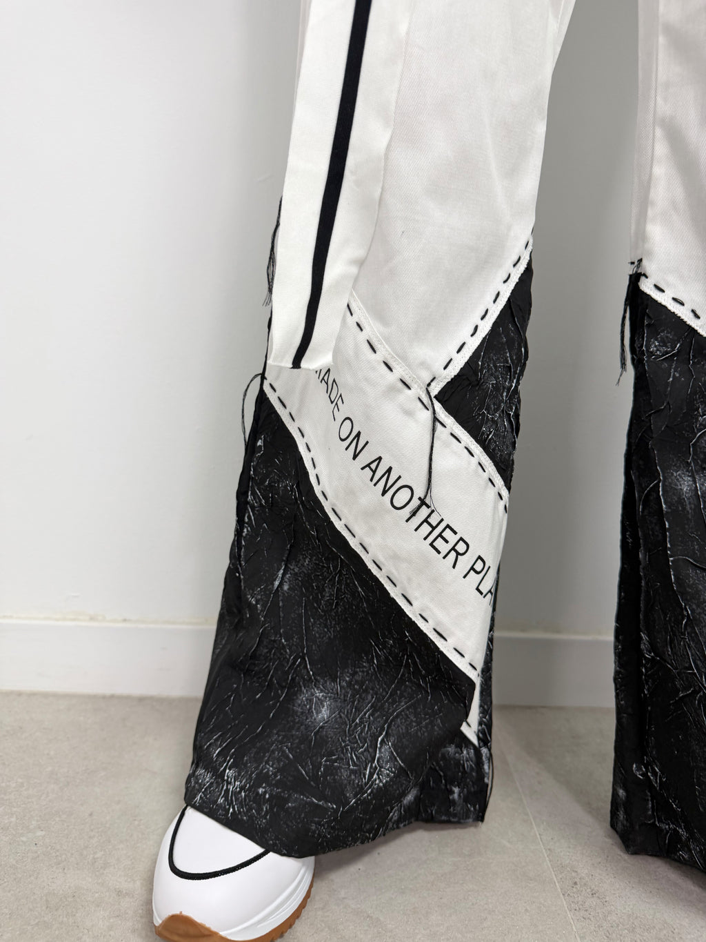 Pantalón denim B&W