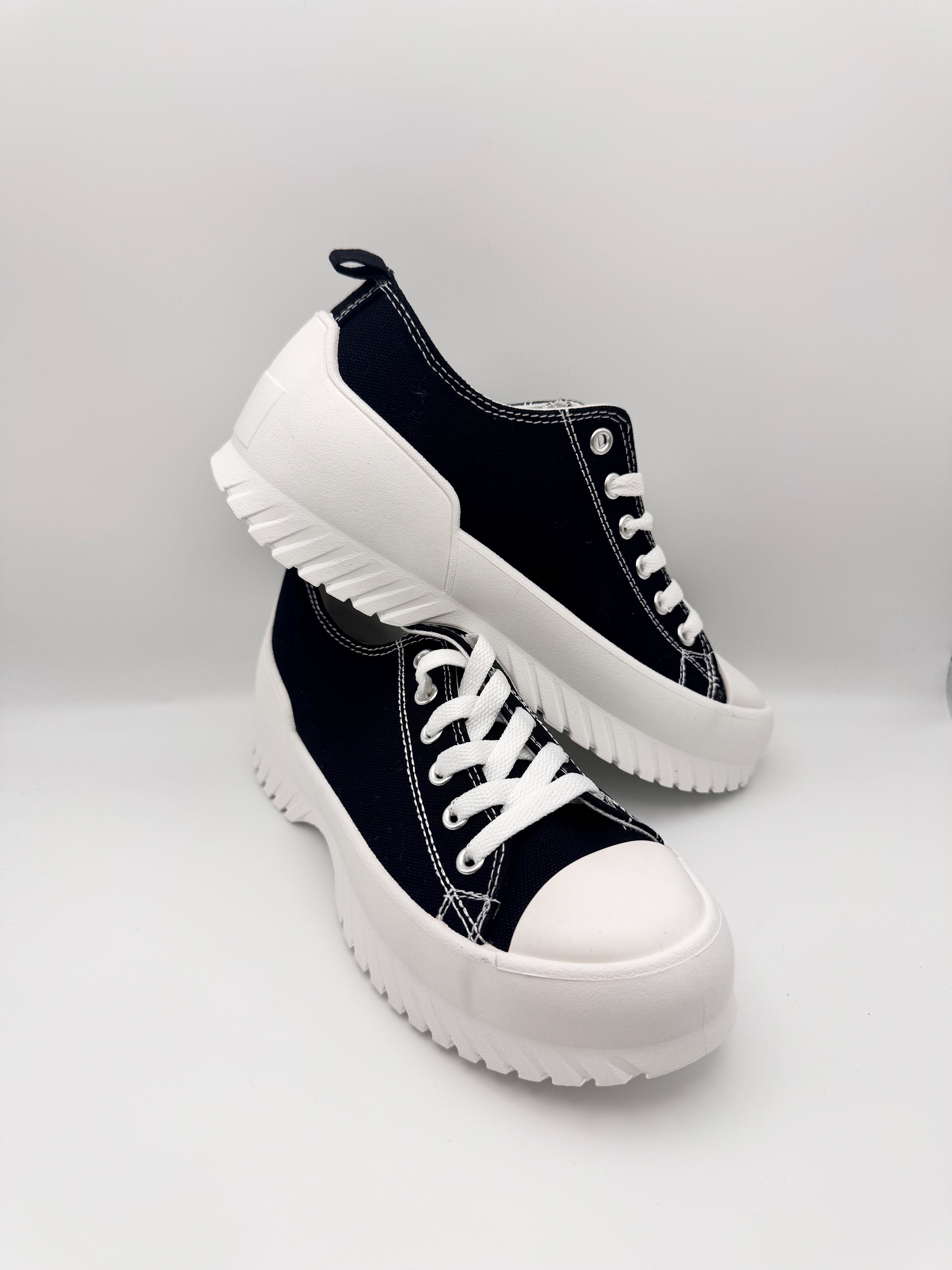 Zapatillas bamba negra