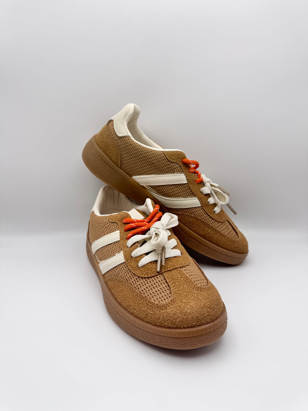 Zapatillas deportivas marrones